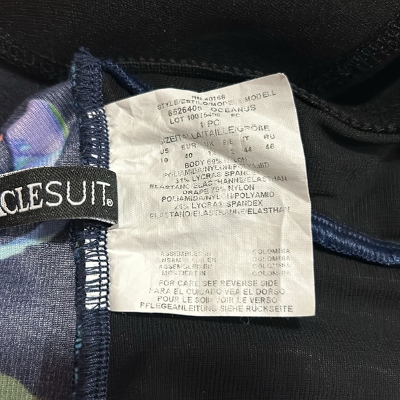 Miraclesuit - Picture 10 of 10